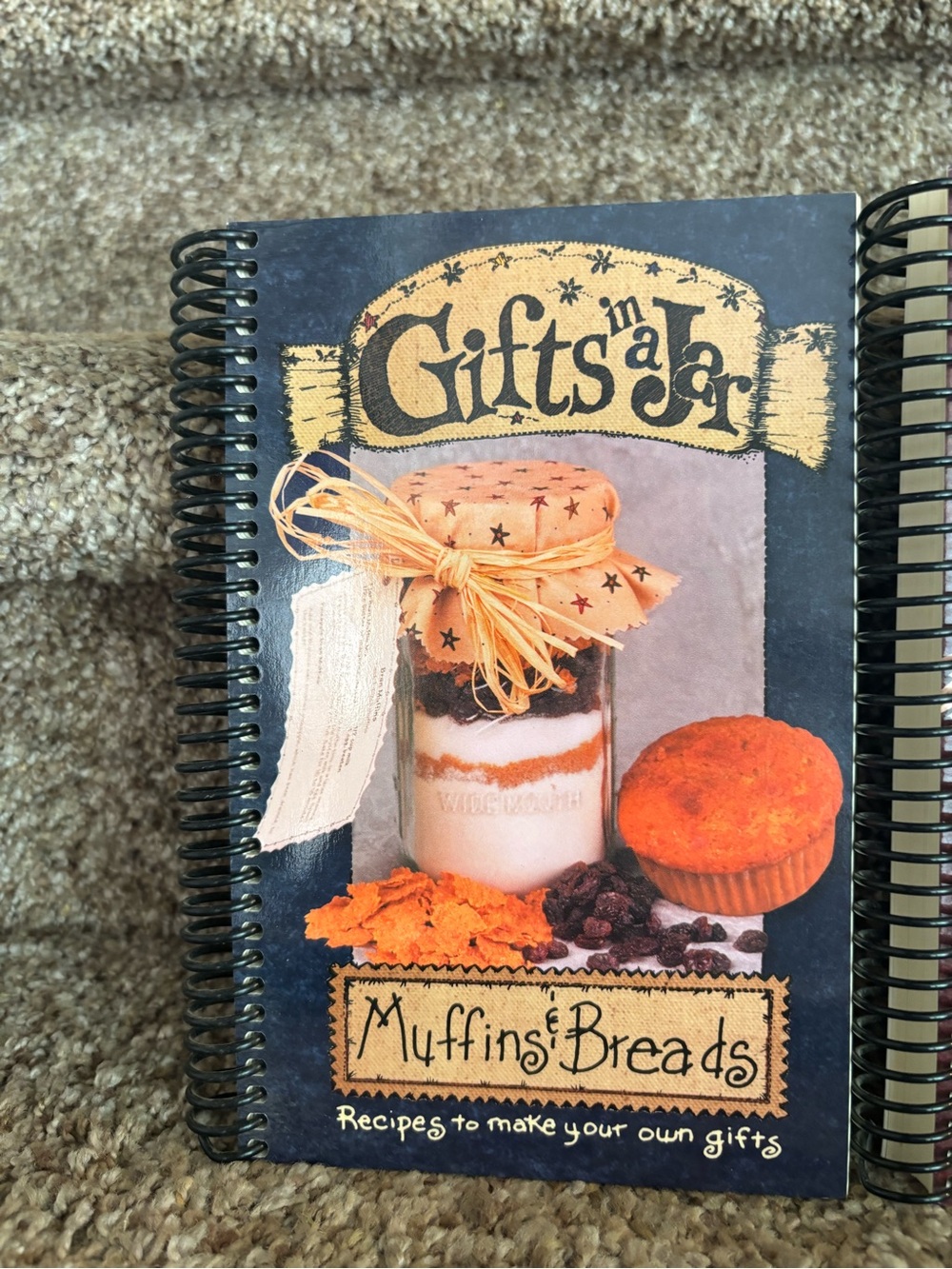 Gift Jar Recipe Books Set - Assorted Covers with Jar Artwork - Picture 2 of 6